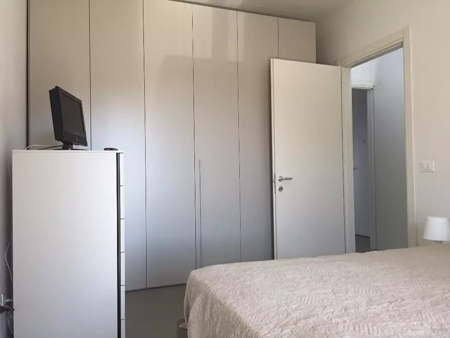 Immagine 13 di Appartamento in affitto  a Pisa