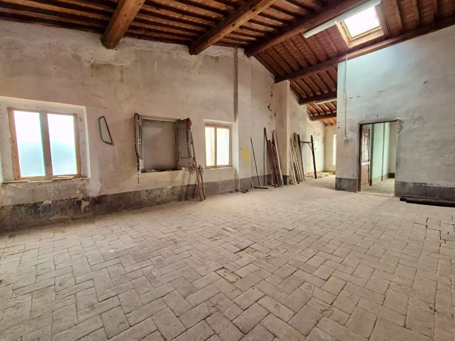 Immagine 8 di Rustico / casale in vendita  a San Giuliano Terme