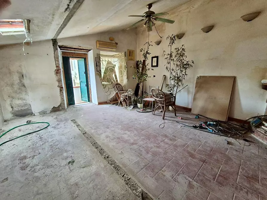 Immagine 16 di Rustico / casale in vendita  a San Giuliano Terme