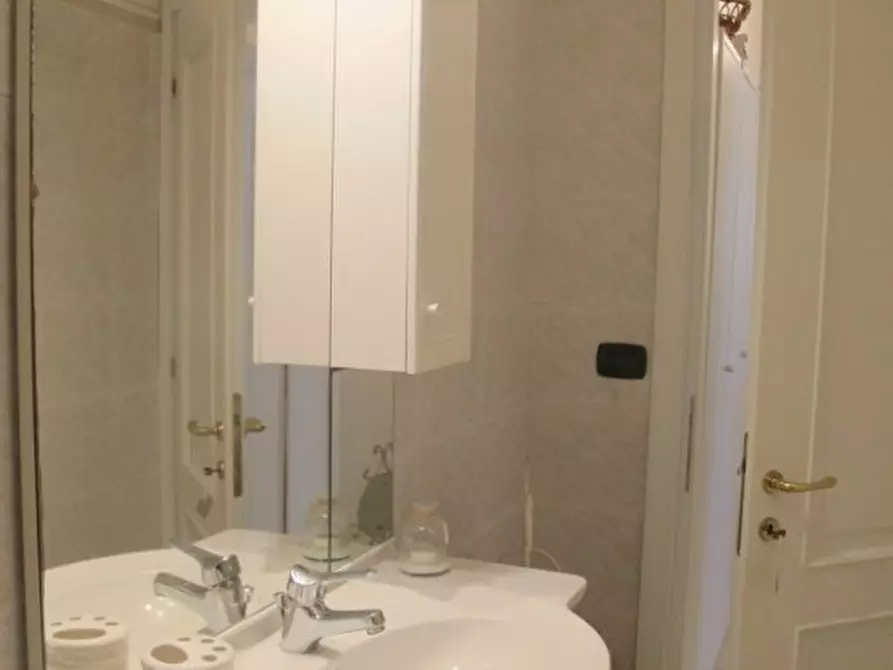 Immagine 11 di Appartamento in affitto  a Rosignano Marittimo