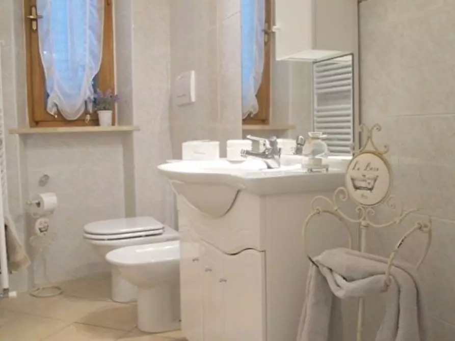 Immagine 10 di Appartamento in affitto  a Rosignano Marittimo