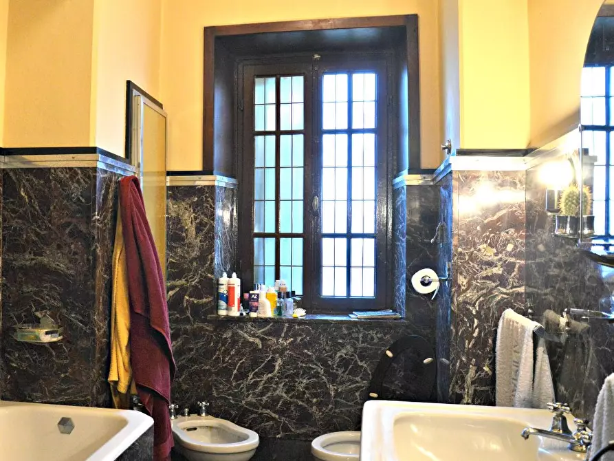 Immagine 17 di Appartamento in vendita  a Pisa