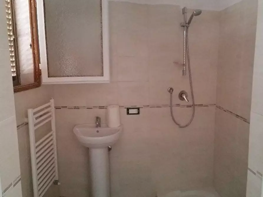 Immagine 9 di Appartamento in vendita  a Cascina