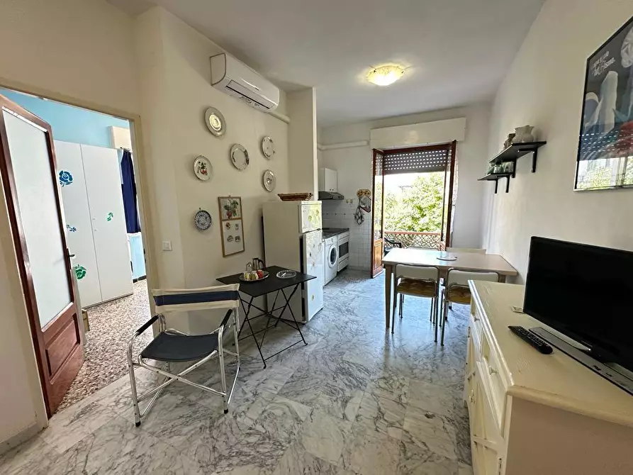 Immagine 19 di Appartamento in vendita  a Ameglia