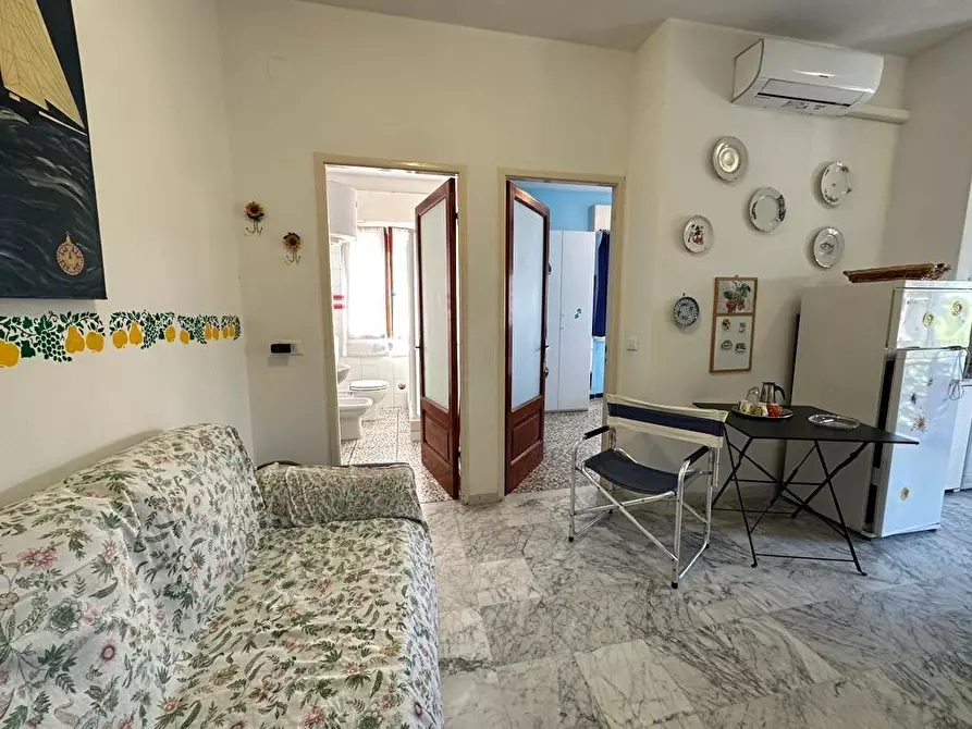 Immagine 17 di Appartamento in vendita  a Ameglia