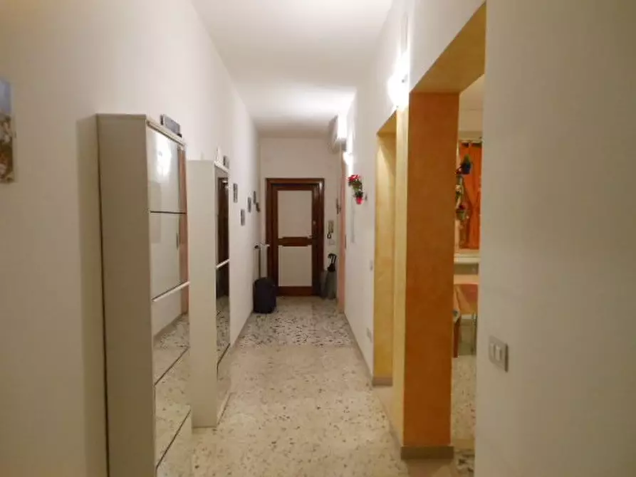 Immagine 12 di Appartamento in affitto  a Pisa
