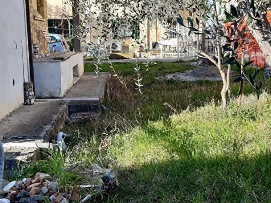 Immagine 11 di Casa bifamiliare in vendita  a Colle Di Val D'elsa