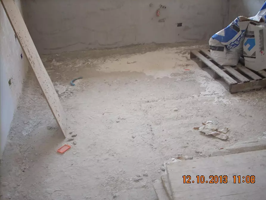 Immagine 36 di Casa bifamiliare in vendita  a Colle Di Val D'elsa