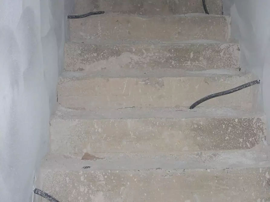 Immagine 26 di Casa bifamiliare in vendita  a Colle Di Val D'elsa