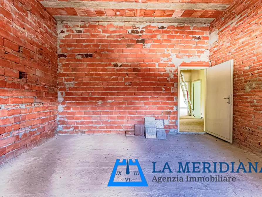 Immagine 23 di Appartamento in vendita  a Lamporecchio