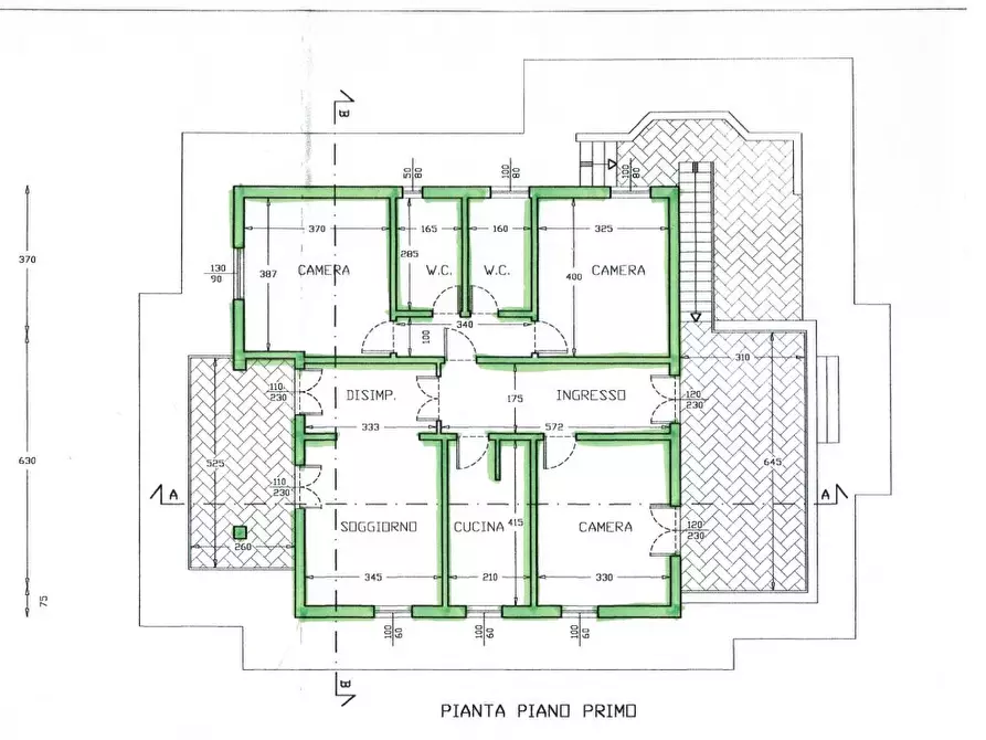 Immagine 17 di Villa in vendita  a Massa