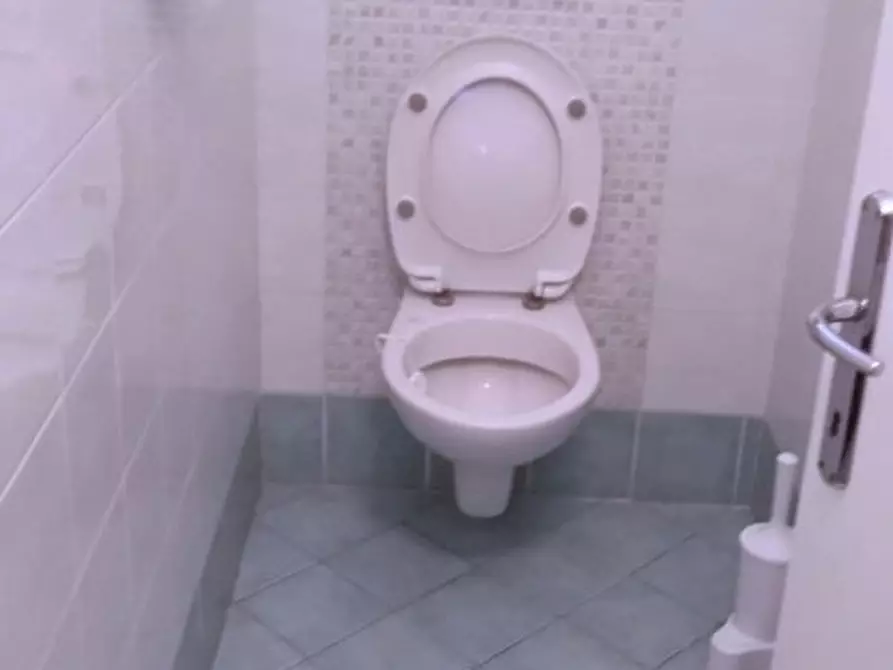 Immagine 4 di Bar / Ristorante in vendita  a Crespina Lorenzana