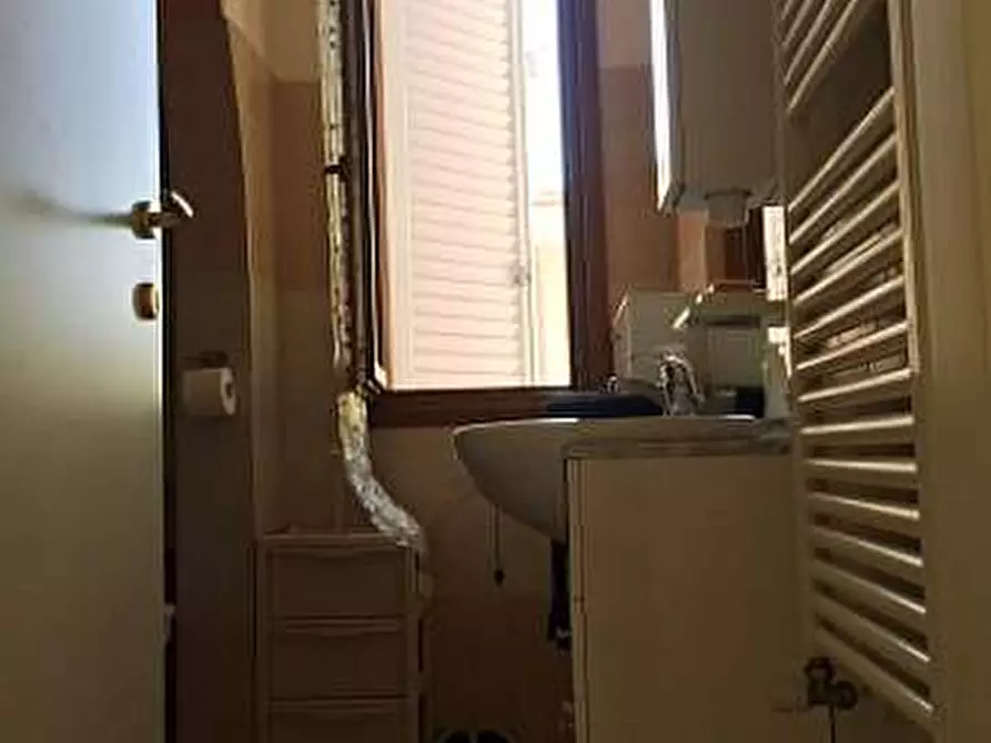 Immagine 6 di Appartamento in vendita  a Santa Maria A Monte