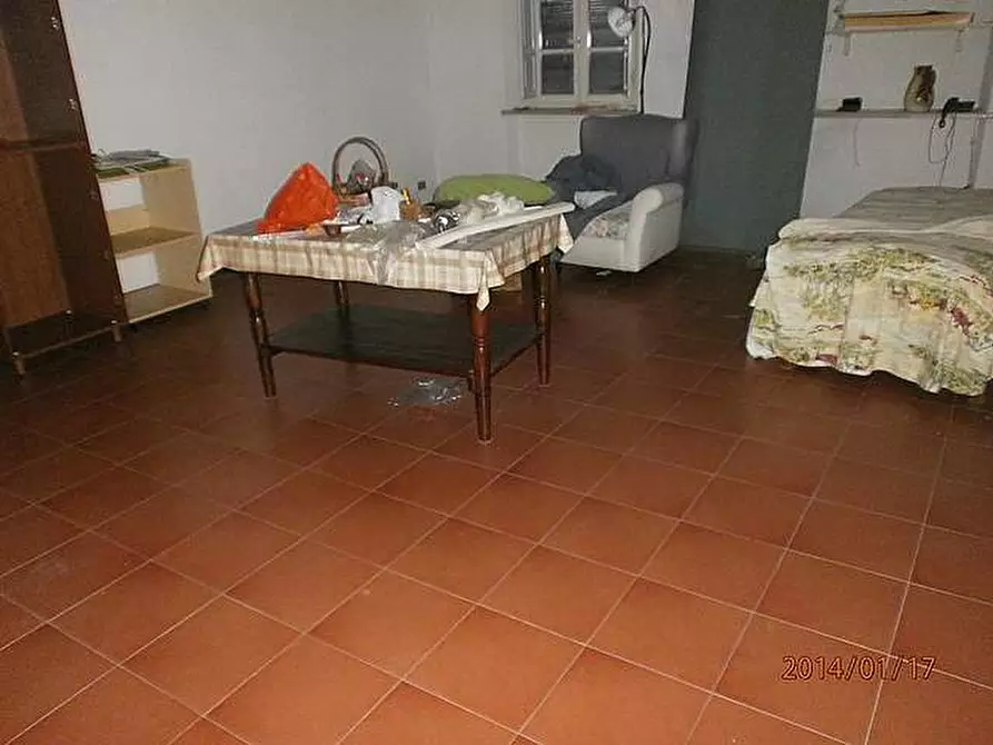 Immagine 15 di Terratetto in vendita  a Lucca