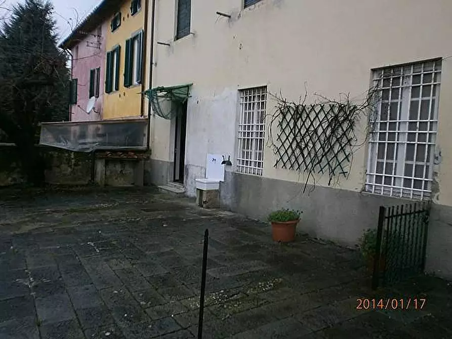 Immagine 3 di Terratetto in vendita  a Lucca