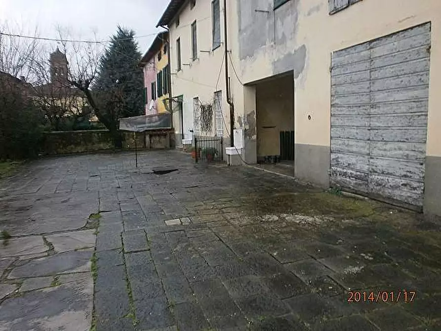 Immagine 1 di Terratetto in vendita  a Lucca