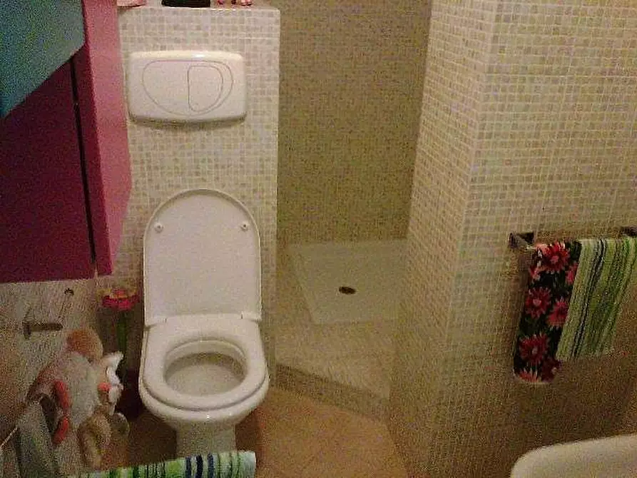 Immagine 5 di Appartamento in vendita  a Santa Croce Sull'arno