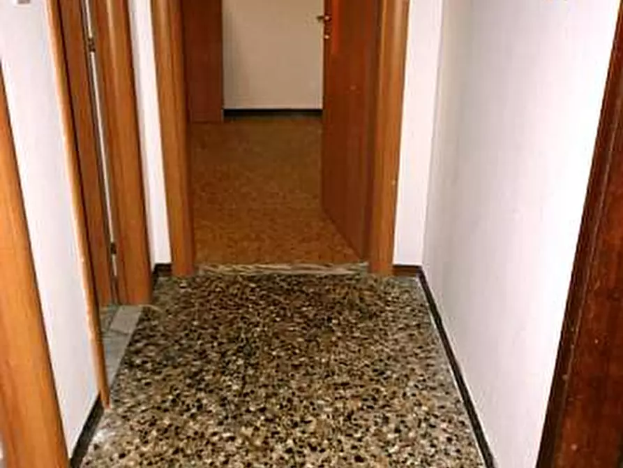 Immagine 2 di Appartamento in vendita  a Calcinaia