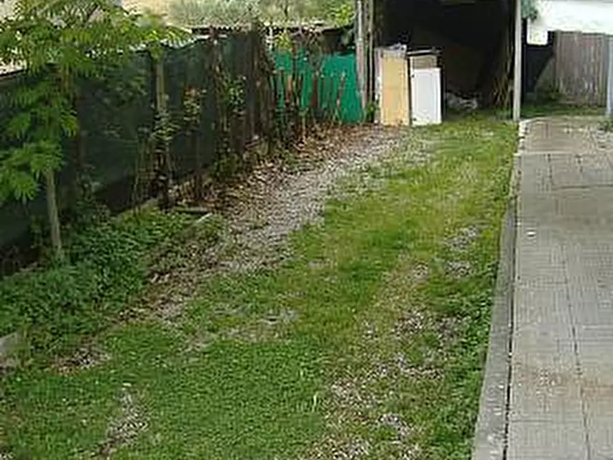 Immagine 7 di Appartamento in vendita  a Crespina Lorenzana