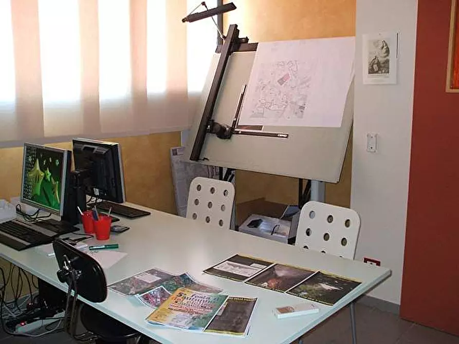 Immagine 3 di Ufficio in affitto  a Bientina