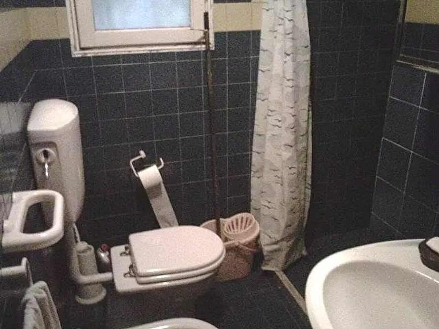 Immagine 10 di Villa in vendita  a San Giuliano Terme