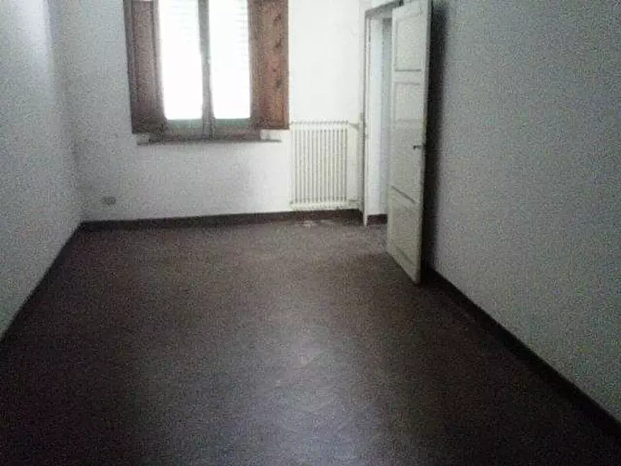 Immagine 3 di Palazzo in vendita  a Castelfranco Di Sotto