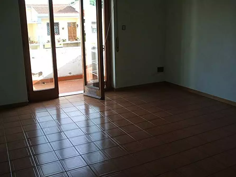 Immagine 13 di Casa indipendente in vendita  a Pisa