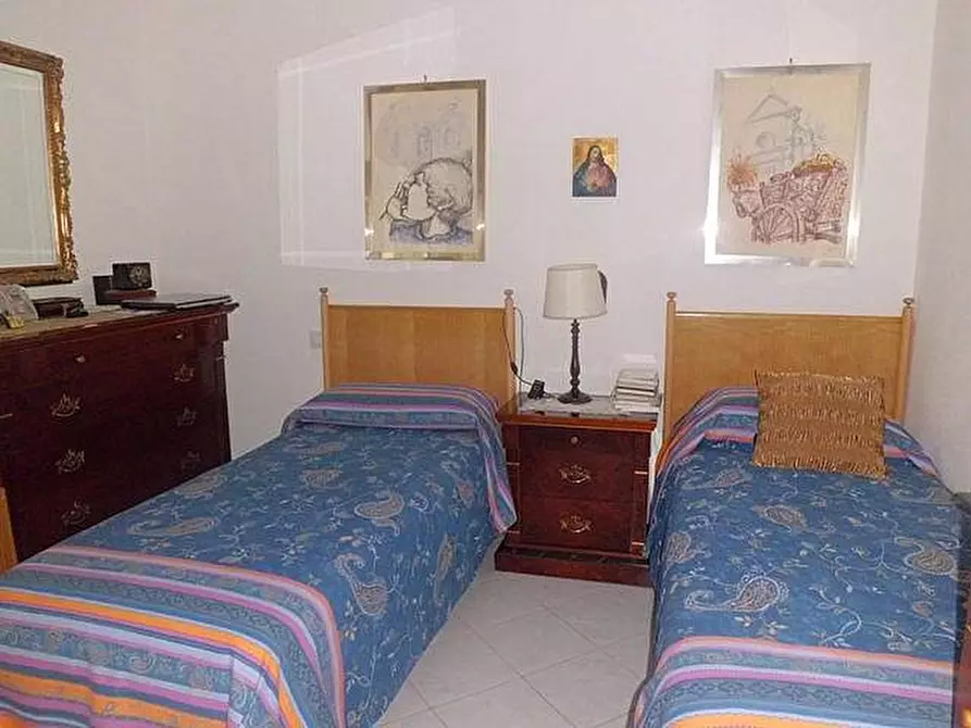 Immagine 10 di Appartamento in vendita  a Cascina