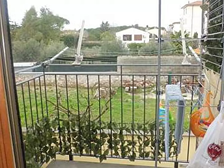 Immagine 11 di Appartamento in vendita  a Cascina