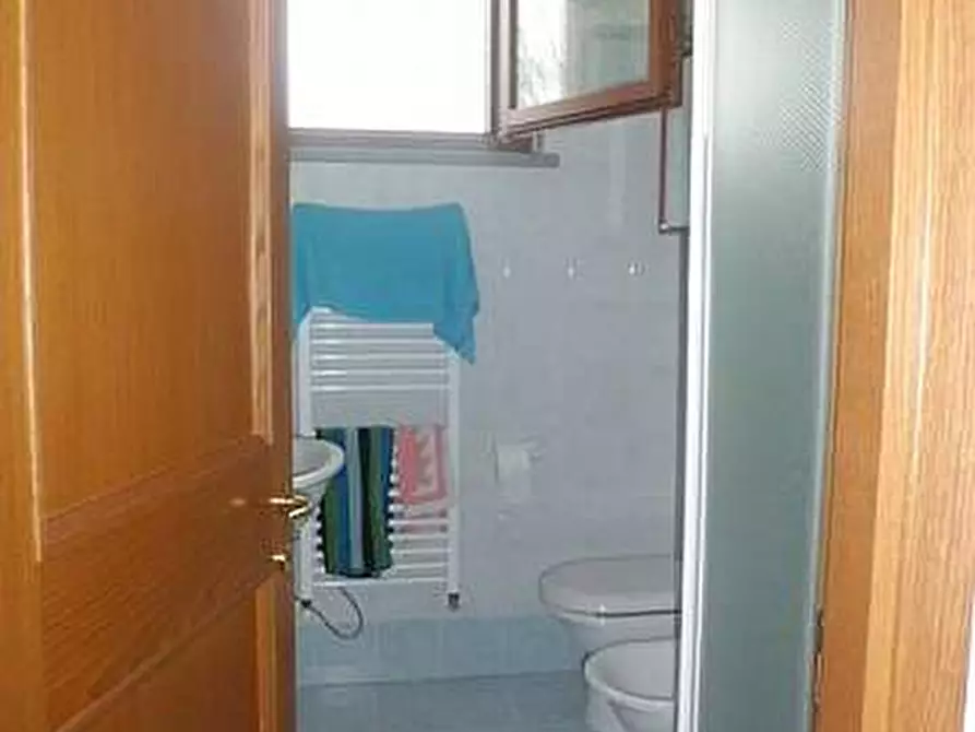 Immagine 7 di Appartamento in vendita  a Cascina