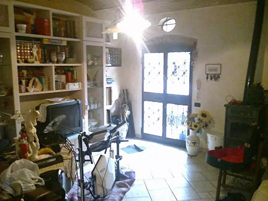 Immagine 4 di Casa colonica in vendita  a Montopoli In Val D'arno