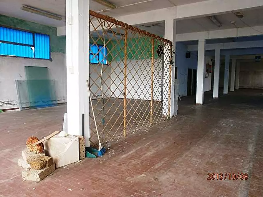 Immagine 4 di Locale commerciale in affitto  a Vicopisano