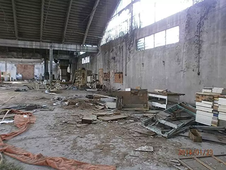 Immagine 5 di Capannone industriale in vendita  a Vicopisano