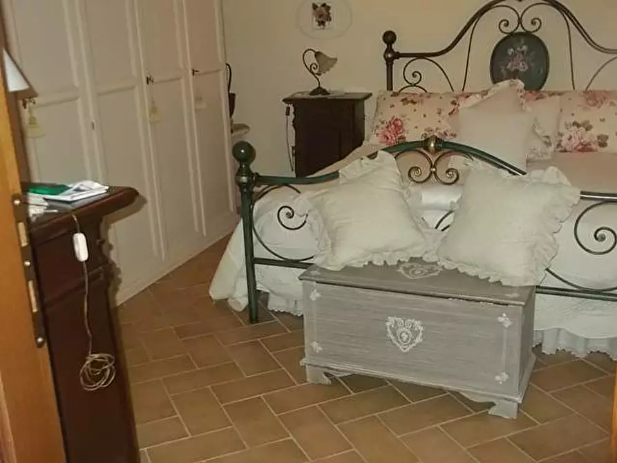 Immagine 7 di Rustico / casale in vendita  a Crespina Lorenzana