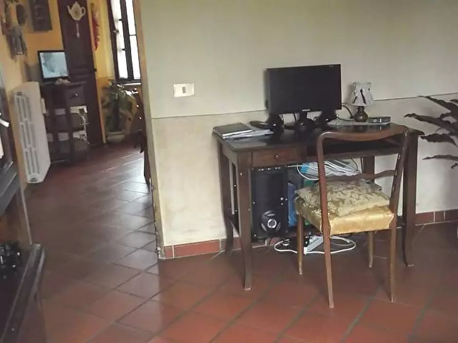 Immagine 12 di Rustico / casale in vendita  a Crespina Lorenzana