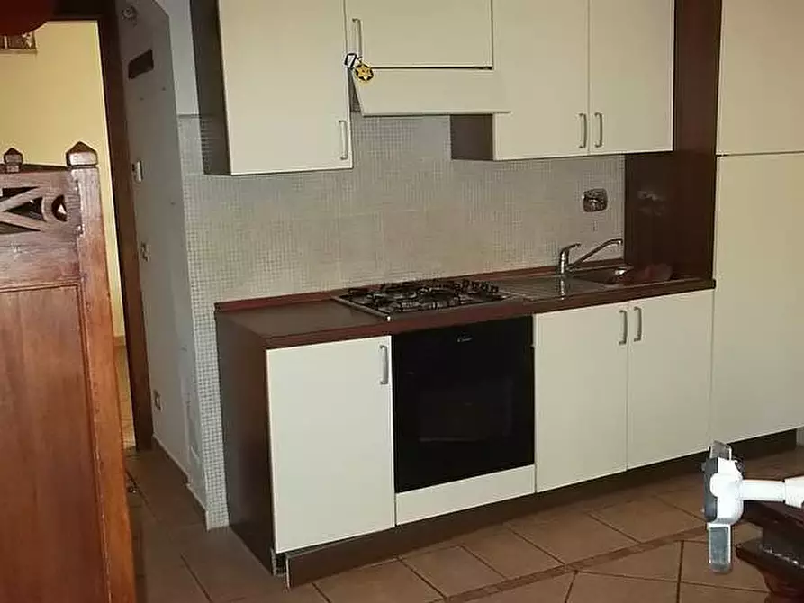 Immagine 3 di Appartamento in affitto  a Vicopisano