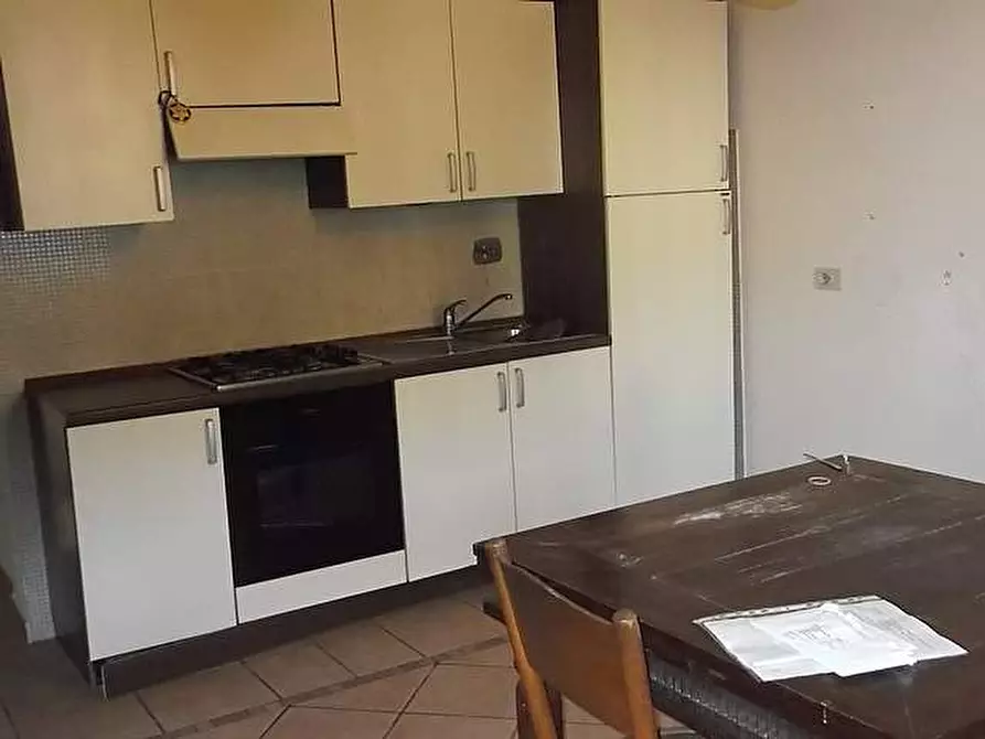Immagine 6 di Appartamento in affitto  a Vicopisano