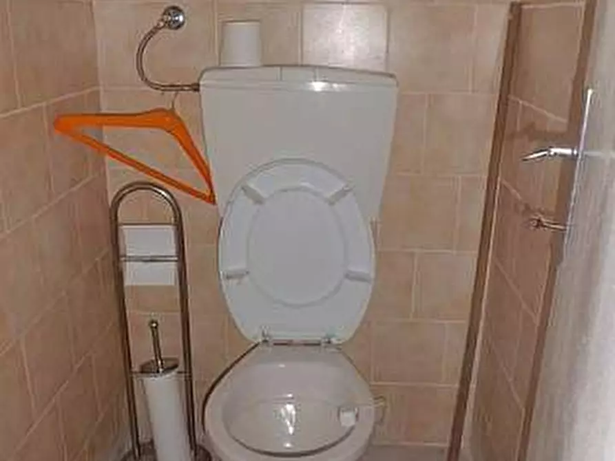 Immagine 3 di Locale commerciale in affitto  a Pisa