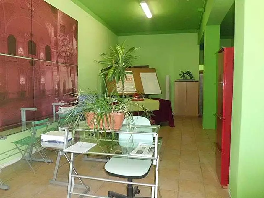 Immagine 2 di Ufficio in affitto  a Vicopisano