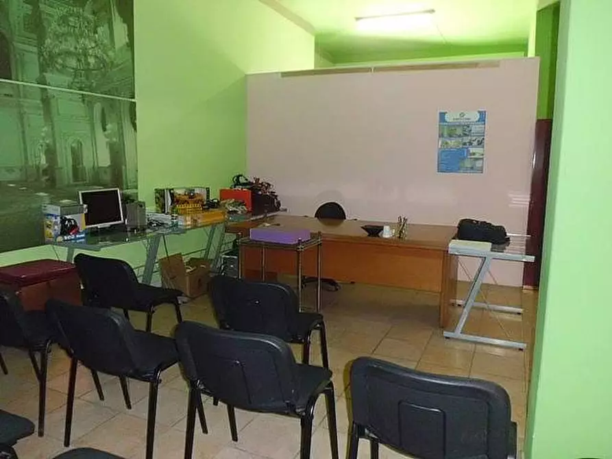 Immagine 4 di Ufficio in affitto  a Vicopisano