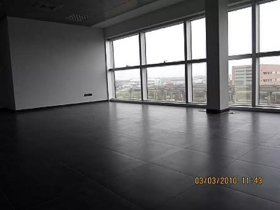 Immagine 7 di Ufficio in vendita  a Pisa