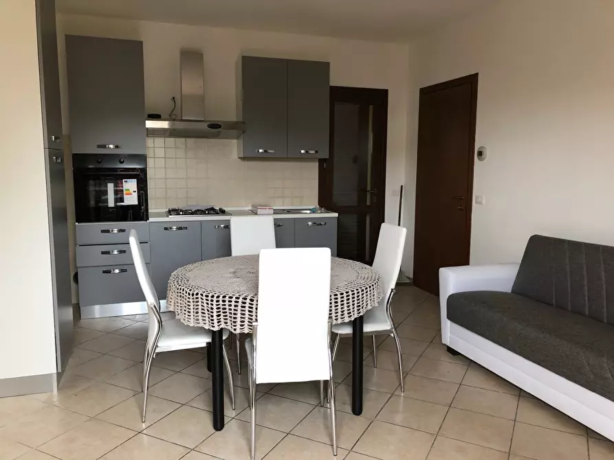 Immagine 1 di Appartamento in affitto  a Pontedera