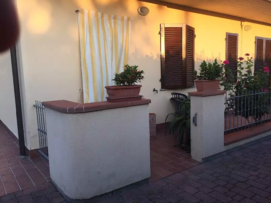 Immagine 12 di Appartamento in affitto  a Pontedera