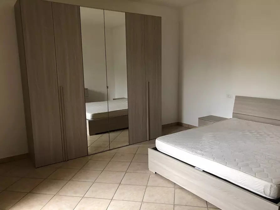 Immagine 7 di Appartamento in affitto  a Pontedera