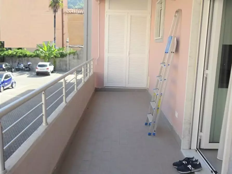 Immagine 8 di Appartamento in vendita  a Carrara