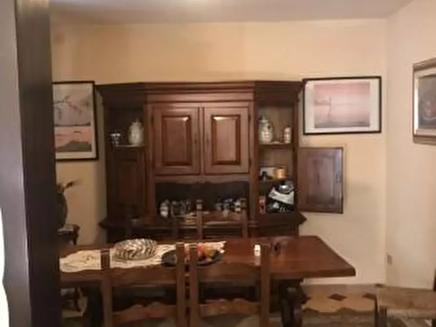 Immagine 15 di Casa bifamiliare in vendita  a Massa