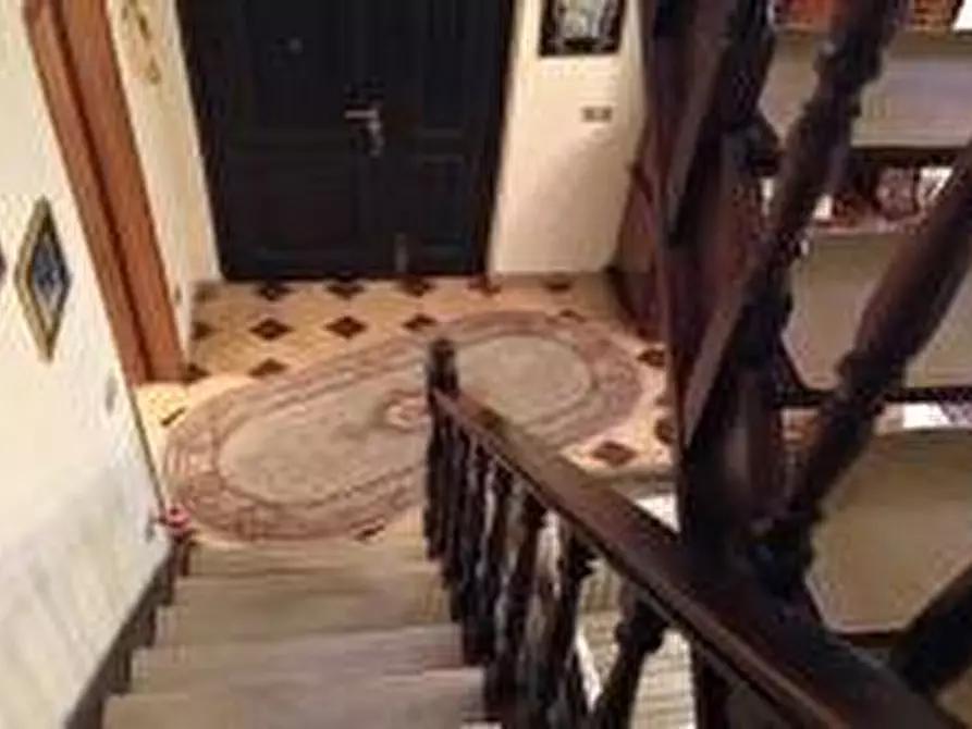 Immagine 11 di Casa bifamiliare in vendita  a Massa