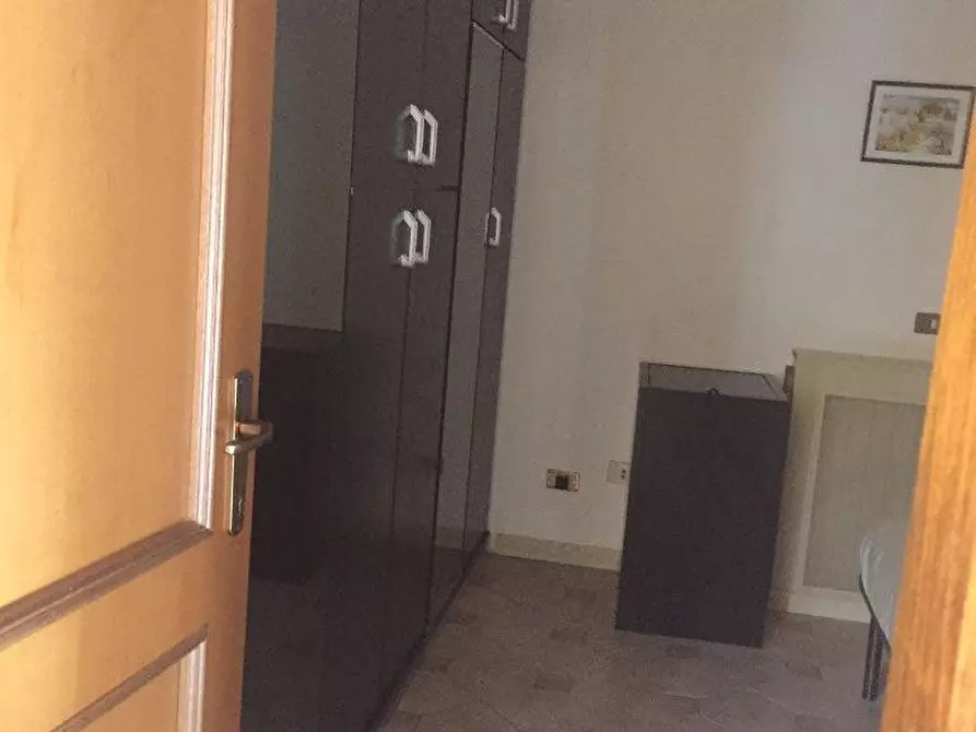 Immagine 13 di Casa indipendente in affitto  a Carrara