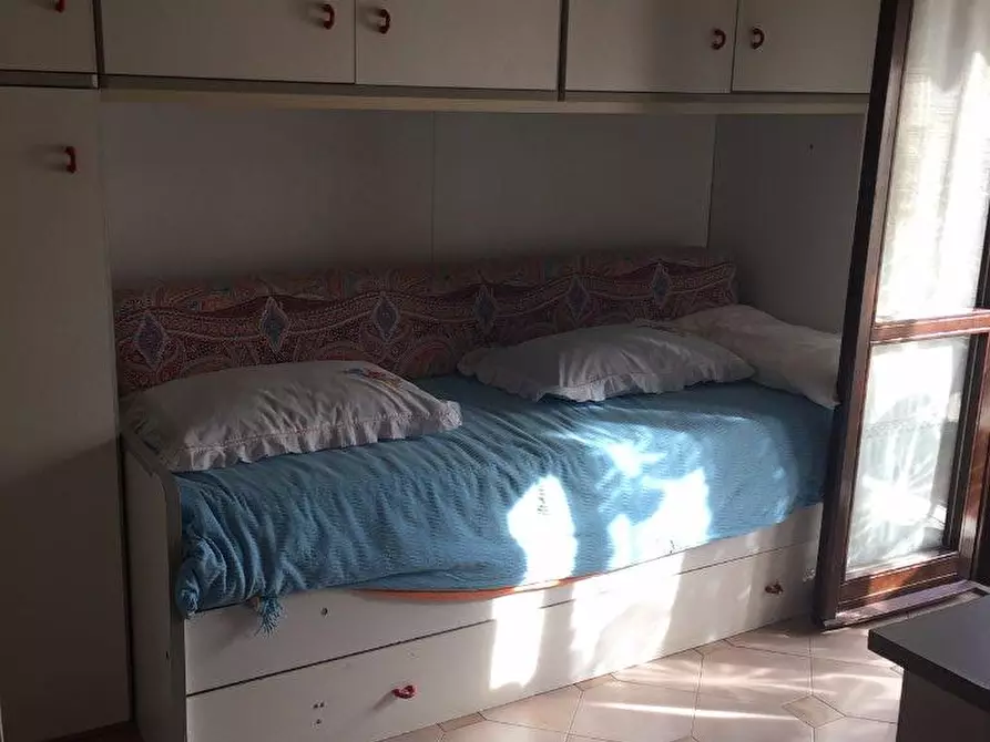 Immagine 9 di Casa indipendente in affitto  a Carrara