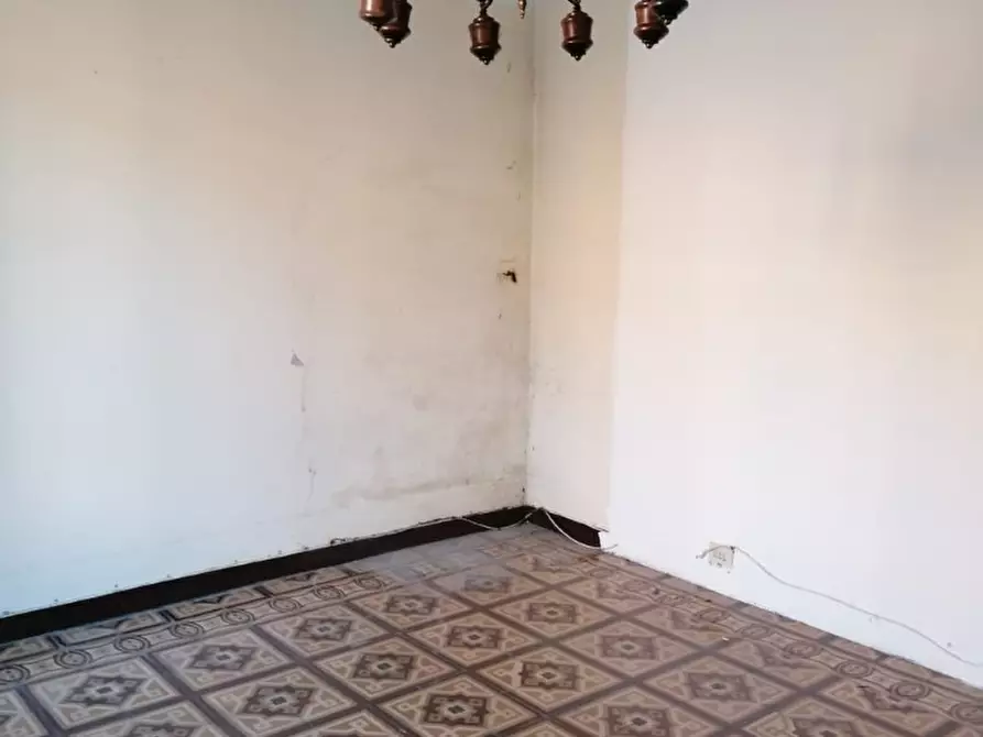 Immagine 2 di Appartamento in vendita  a Carrara